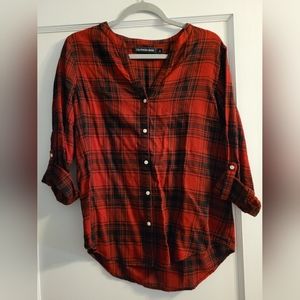 NWOT Calvin Klein Jeans Red and Black Plaid Button Up